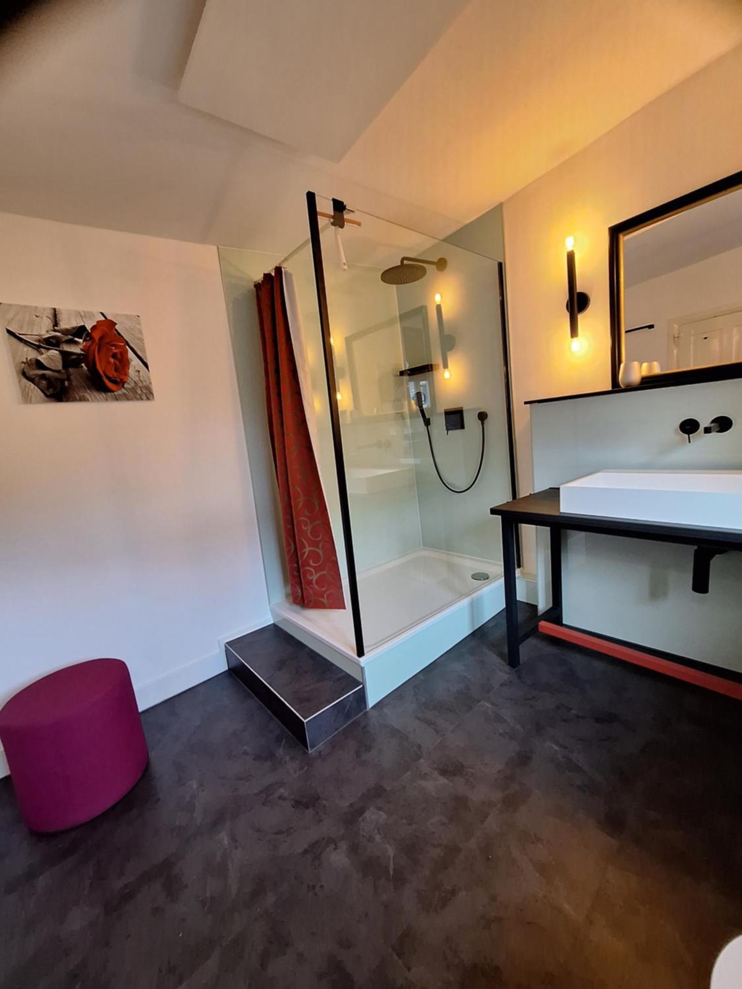 Moselperle- Urlaub Im Historischen Fachwerkhaeuschen Apartment บุลลาย ภายนอก รูปภาพ
